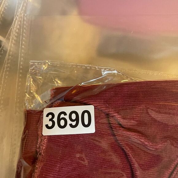 Abercrombie & Fitch Mini Skirt Women Size 00 Red Stretch Corduroy Raw Hem Casual - Picture 9 of 9